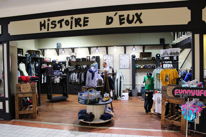 La boutique de prêt-à-porter pour enfants Histoire d'eux vous accueille du lundi au samedi.